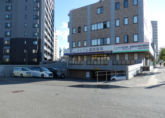 お車でお越しの方