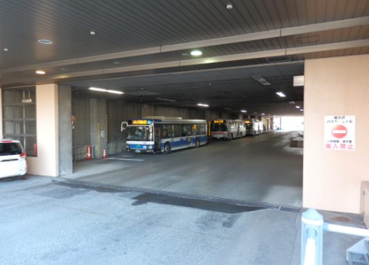 バスでお越しの方